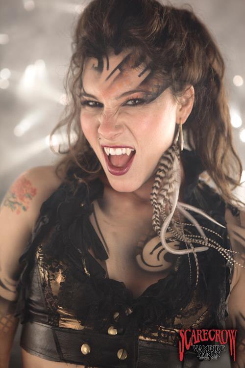 ScareCrow Vampire Fangs - Small