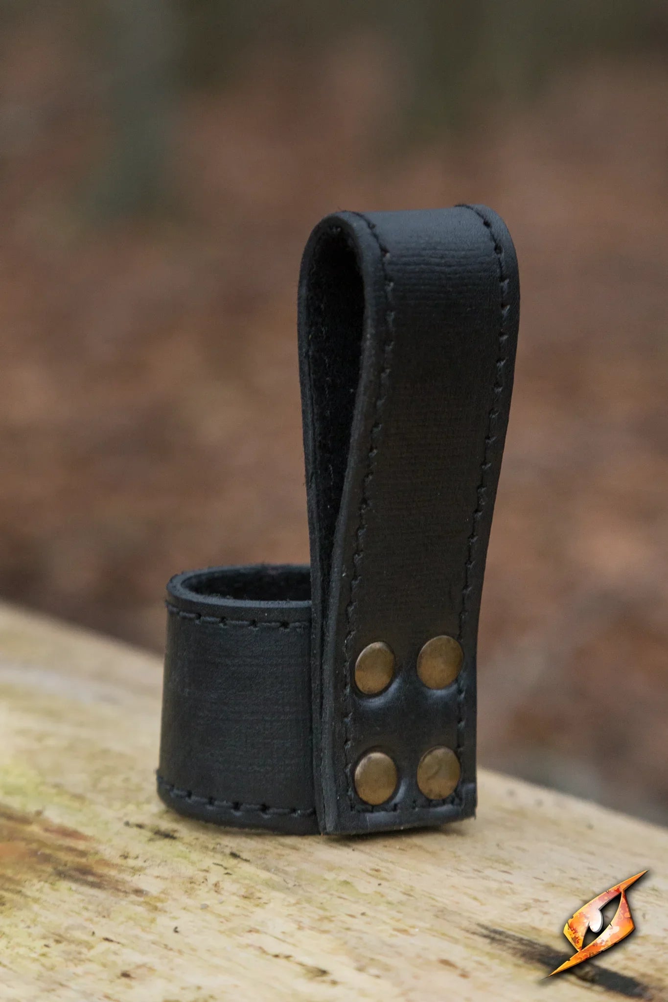 Dagger Holder