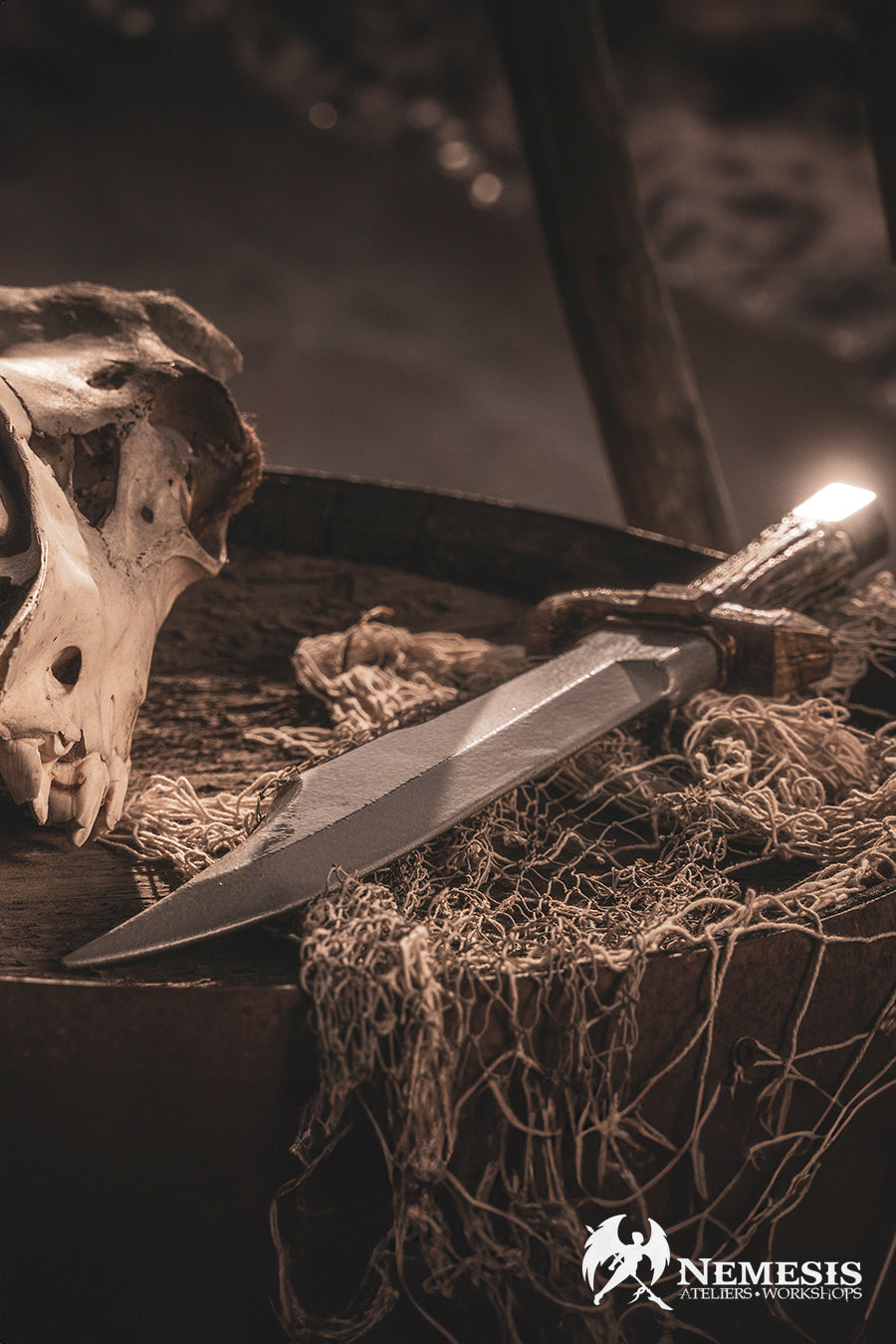 Bowie knife